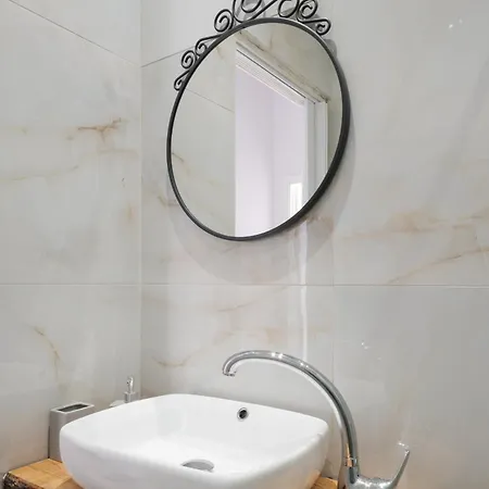 Apartment Bertos Balcony In The Heart Of Canal D Sidari (Corfu)
